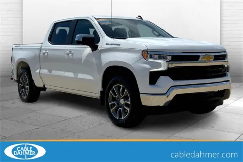 White 2023 Chevrolet Silverado 1500 LT for sale in Topeka, KS