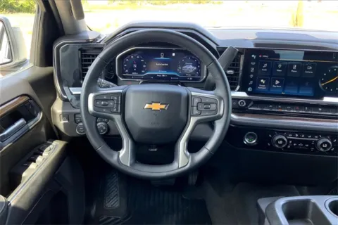 More photos of 2023 Chevrolet Silverado 1500 LT at Cable Dahmer of Topeka, KS