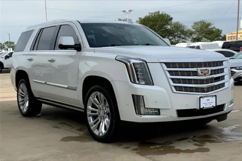 White 2019 Cadillac Escalade Premium Luxury for sale in Topeka, KS