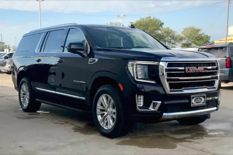Blue 2024 GMC Yukon XL SLT for sale in Topeka, KS