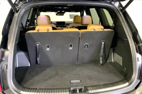 More photos of 2022 Kia Telluride SX at Cable Dahmer of Topeka, KS
