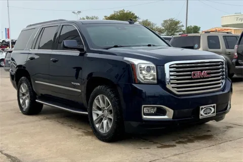 Blue 2017 GMC Yukon SLT for sale in Topeka, KS