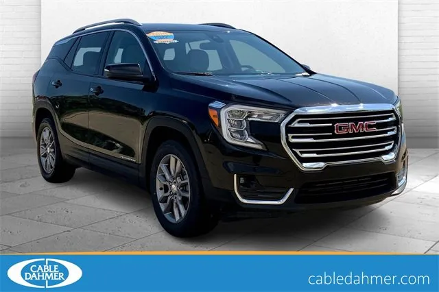 Black 2024 GMC Terrain SLT for sale in Topeka, KS
