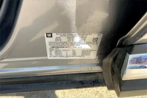 More photos of 2021 Buick Envision Essence at Cable Dahmer of Topeka, KS