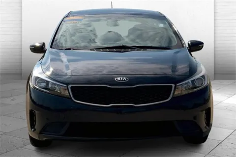 Photos of 2017 Kia Forte5 LX for sale in Topeka, KS at Cable Dahmer of Topeka