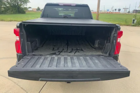 More photos of 2020 Chevrolet Silverado 1500 RST at Cable Dahmer of Topeka, KS
