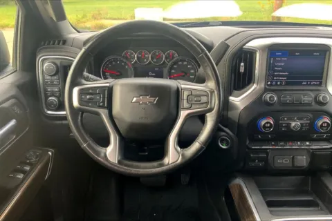 More photos of 2020 Chevrolet Silverado 1500 RST at Cable Dahmer of Topeka, KS