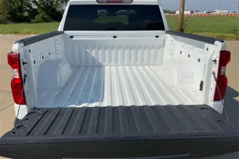 More photos of 2023 Chevrolet Silverado 1500 LT (2FL) at Cable Dahmer of Topeka, KS