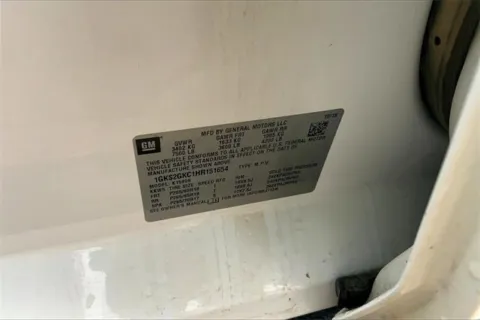More photos of 2017 GMC Yukon XL SLT at Cable Dahmer of Topeka, KS