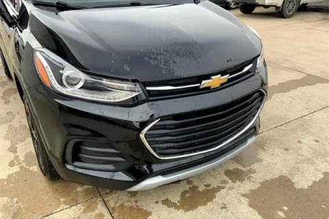 Another view of 2019 Chevrolet Trax LT for sale in Topeka, KS at Cable Dahmer of Topeka