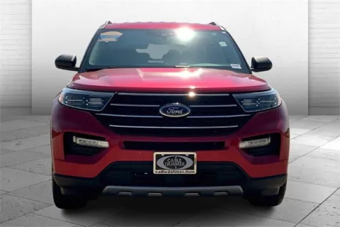 Photos of 2020 Ford Explorer XLT for sale in Topeka, KS at Cable Dahmer of Topeka
