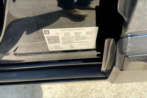 More photos of 2021 Chevrolet Traverse Premier at Cable Dahmer of Topeka, KS