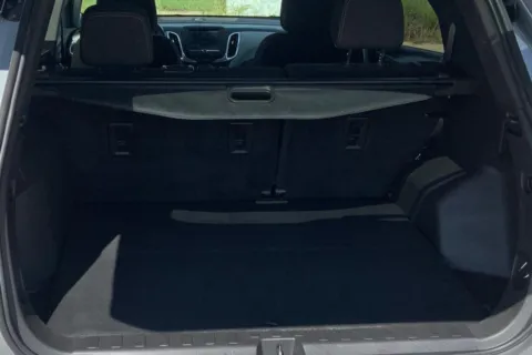More photos of 2023 Chevrolet Equinox LT at Cable Dahmer of Topeka, KS