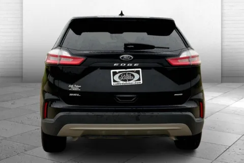 Another view of 2024 Ford Edge SEL for sale in Topeka, KS at Cable Dahmer of Topeka