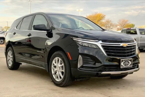 Black 2024 Chevrolet Equinox LT for sale in Topeka, KS