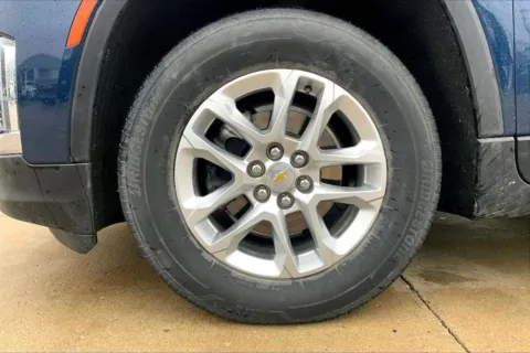 Another view of 2022 Chevrolet Traverse LS for sale in Topeka, KS at Cable Dahmer of Topeka