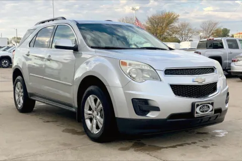 Silver 2013 Chevrolet Equinox LT for sale in Topeka, KS