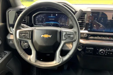 More photos of 2024 Chevrolet Silverado 2500 HD LTZ at Cable Dahmer of Topeka, KS