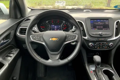 More photos of 2022 Chevrolet Equinox LT at Cable Dahmer of Topeka, KS