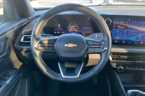 More photos of 2025 Chevrolet Traverse LT at Cable Dahmer Chevrolet of Kansas City, MO