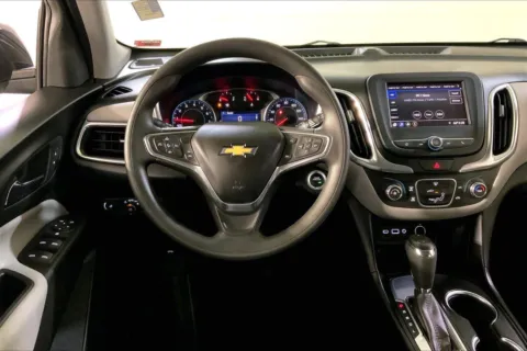 More photos of 2020 Chevrolet Equinox LT at Cable Dahmer Chevrolet of Kansas City, MO