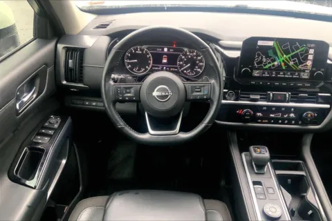 More photos of 2022 Nissan Pathfinder SL at Cable Dahmer Chevrolet of Kansas City, MO