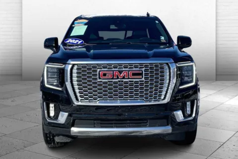 Black 2021 GMC Yukon Denali for sale in Kansas City, MO