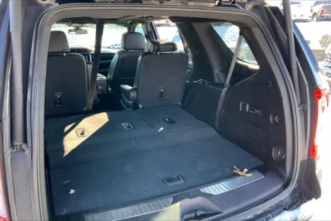 Another view of 2021 GMC Yukon Denali for sale in Kansas City, MO at Cable Dahmer Chevrolet of Kansas City