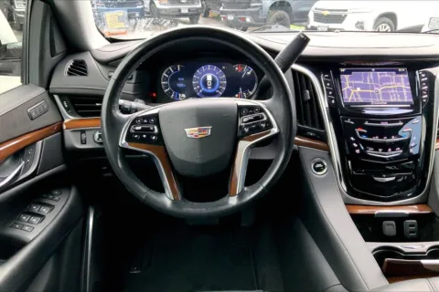 More photos of 2020 Cadillac Escalade Premium Luxury at Cable Dahmer Chevrolet of Kansas City, MO