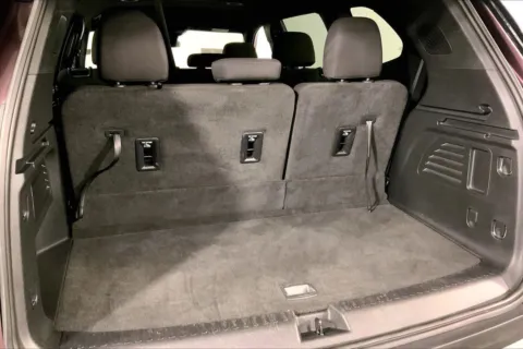 More photos of 2025 GMC Acadia Elevation at Cable Dahmer Chevrolet of Kansas City, MO