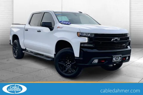 White 2021 Chevrolet Silverado 1500 LT Trail Boss for sale in Kansas City, MO