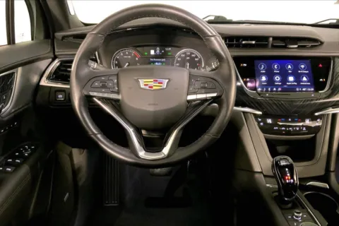 More photos of 2025 Cadillac XT6 Premium Luxury at Cable Dahmer Chevrolet of Kansas City, MO