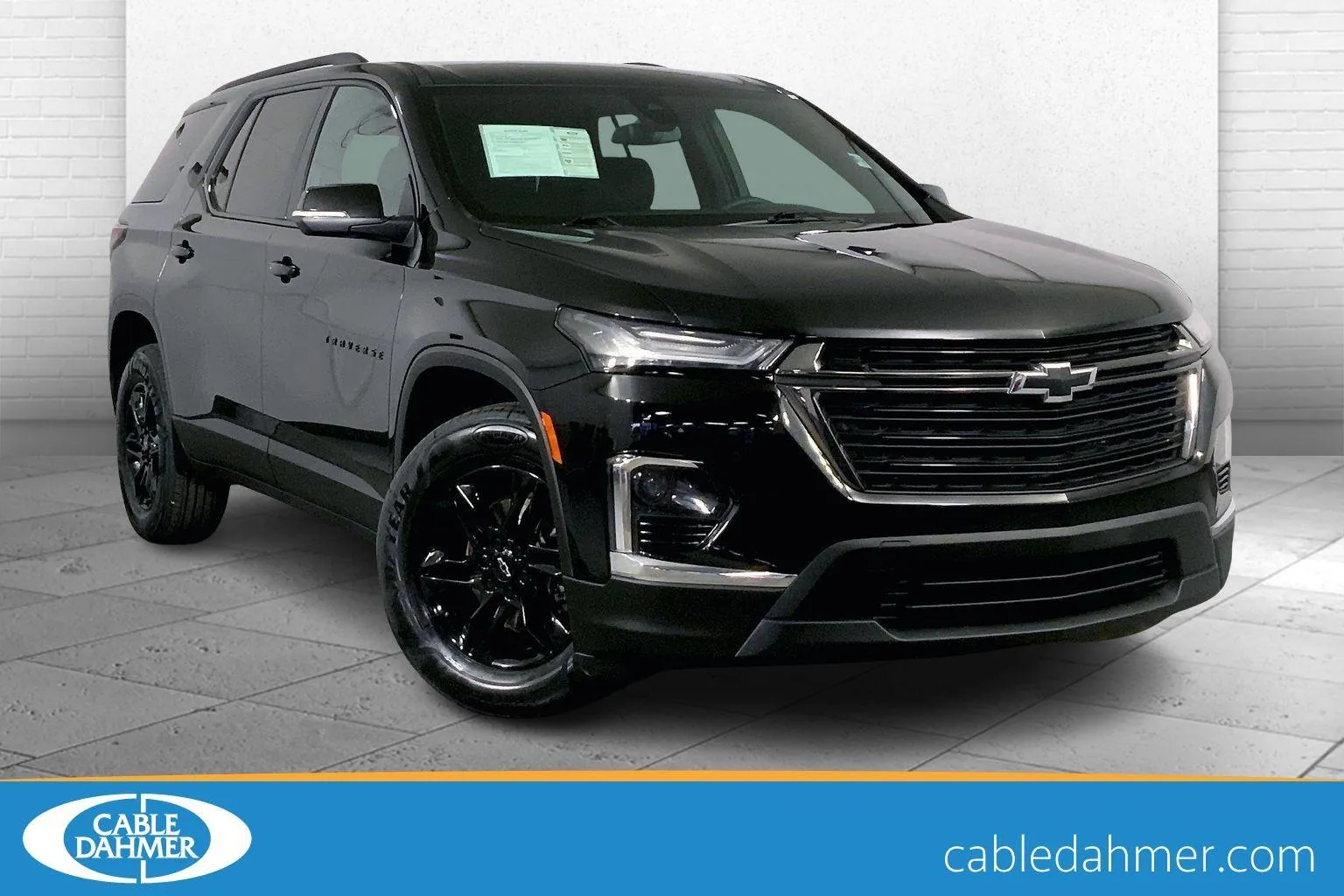 2023 Chevrolet Traverse LT Cloth for sale in Kansas City, MO