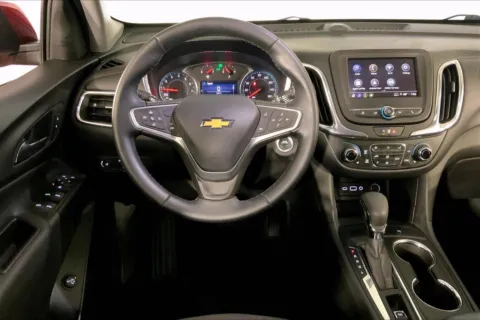 More photos of 2023 Chevrolet Equinox LT at Cable Dahmer Chevrolet of Kansas City, MO