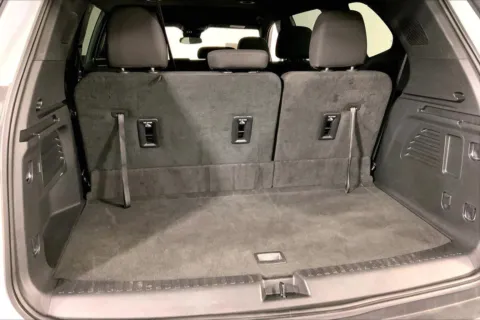 More photos of 2025 GMC Acadia Elevation at Cable Dahmer Chevrolet of Kansas City, MO