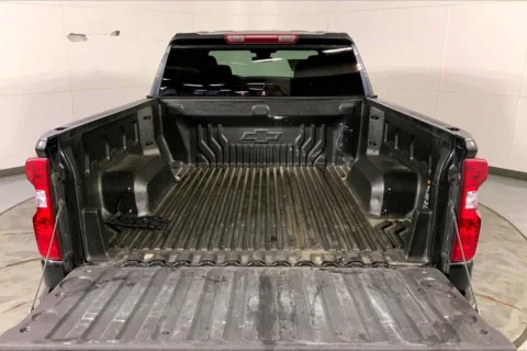 More photos of 2024 Chevrolet Silverado 1500 LT (2FL) at Cable Dahmer Chevrolet of Kansas City, MO