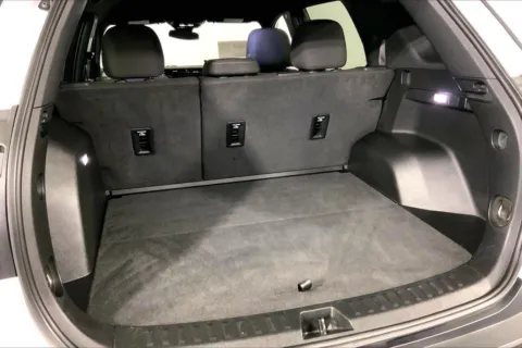 More photos of 2025 GMC Terrain Elevation at Cable Dahmer Chevrolet of Kansas City, MO