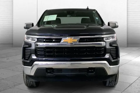 Photos of 2022 Chevrolet Silverado 1500 LT (2FL) for sale in Kansas City, MO at Cable Dahmer Chevrolet of Kansas City