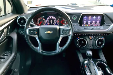 More photos of 2022 Chevrolet Blazer Premier at Cable Dahmer Chevrolet of Kansas City, MO