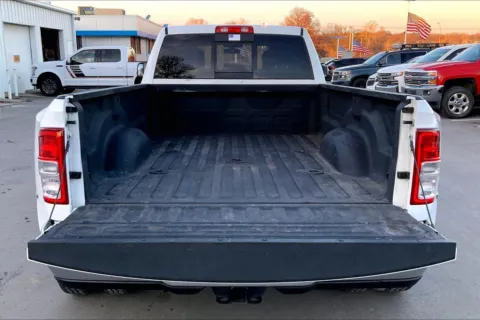 More photos of 2019 RAM 3500 Tradesman at Cable Dahmer Chevrolet of Kansas City, MO