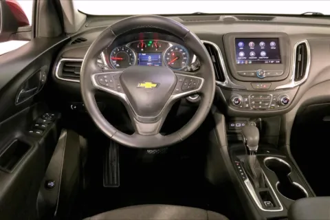 More photos of 2023 Chevrolet Equinox LT at Cable Dahmer Chevrolet of Kansas City, MO