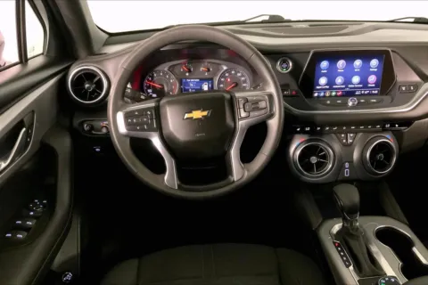 More photos of 2022 Chevrolet Blazer 2LT at Cable Dahmer Chevrolet of Kansas City, MO