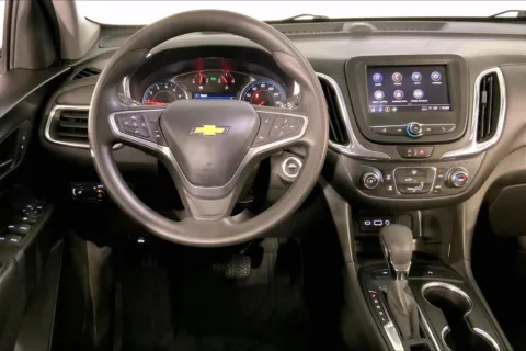 More photos of 2023 Chevrolet Equinox LT at Cable Dahmer Chevrolet of Kansas City, MO