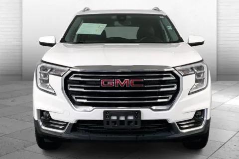 Photos of 2024 GMC Terrain SLT for sale in Kansas City, MO at Cable Dahmer Chevrolet of Kansas City