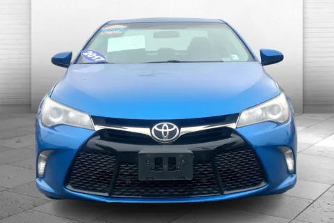 Photos of 2017 Toyota Camry XLE for sale in Kansas City, MO at Cable Dahmer Chevrolet of Kansas City