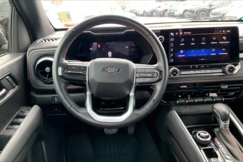 More photos of 2023 Chevrolet Colorado Z71 at Cable Dahmer Chevrolet of Kansas City, MO