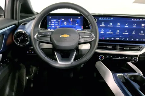 More photos of 2025 Chevrolet Equinox EV LT at Cable Dahmer Chevrolet of Kansas City, MO