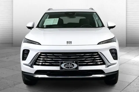 Photos of 2025 Buick Envision Preferred for sale in Kansas City, MO at Cable Dahmer Chevrolet of Kansas City