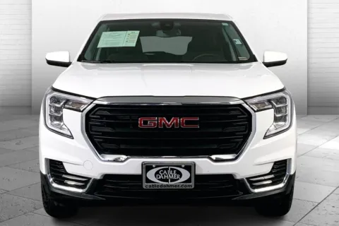 Photos of 2024 GMC Terrain SLE for sale in Kansas City, MO at Cable Dahmer Chevrolet of Kansas City