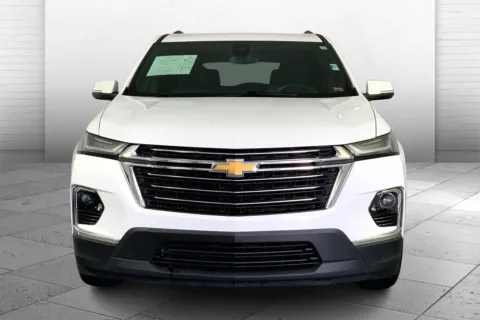 Photos of 2023 Chevrolet Traverse LT Cloth for sale in Kansas City, MO at Cable Dahmer Chevrolet of Kansas City